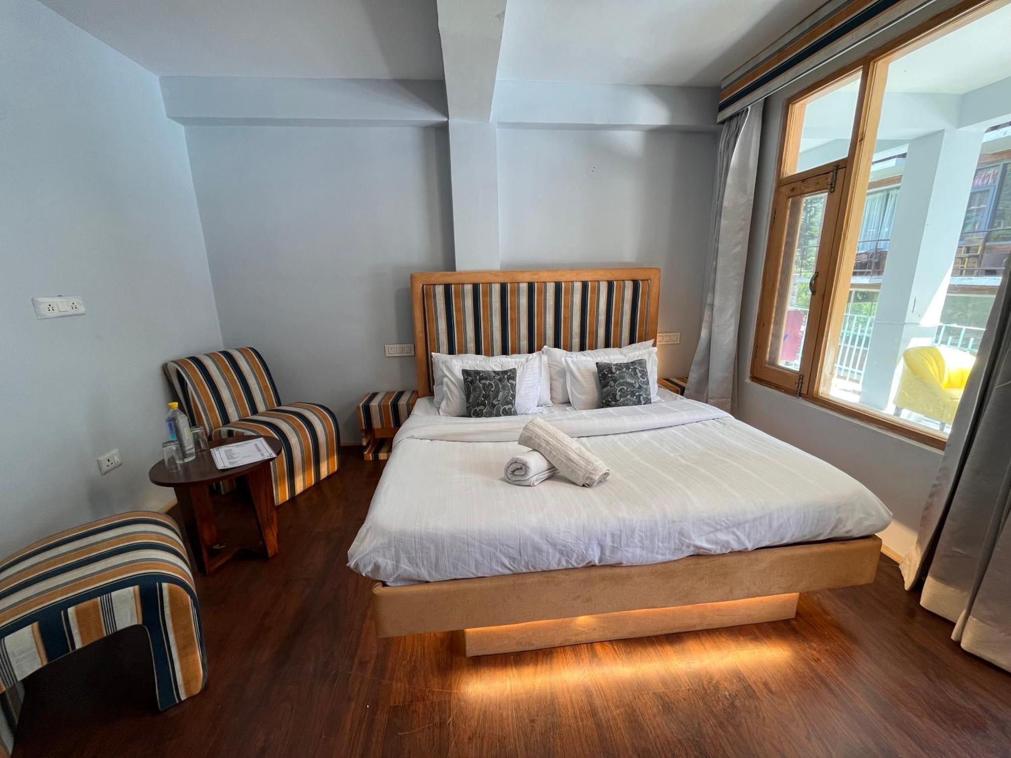 Hotel English Rose, #Personal Parking, #Petfriendly, #Garden, #Bonfire Under The Stars مايالي المظهر الخارجي الصورة