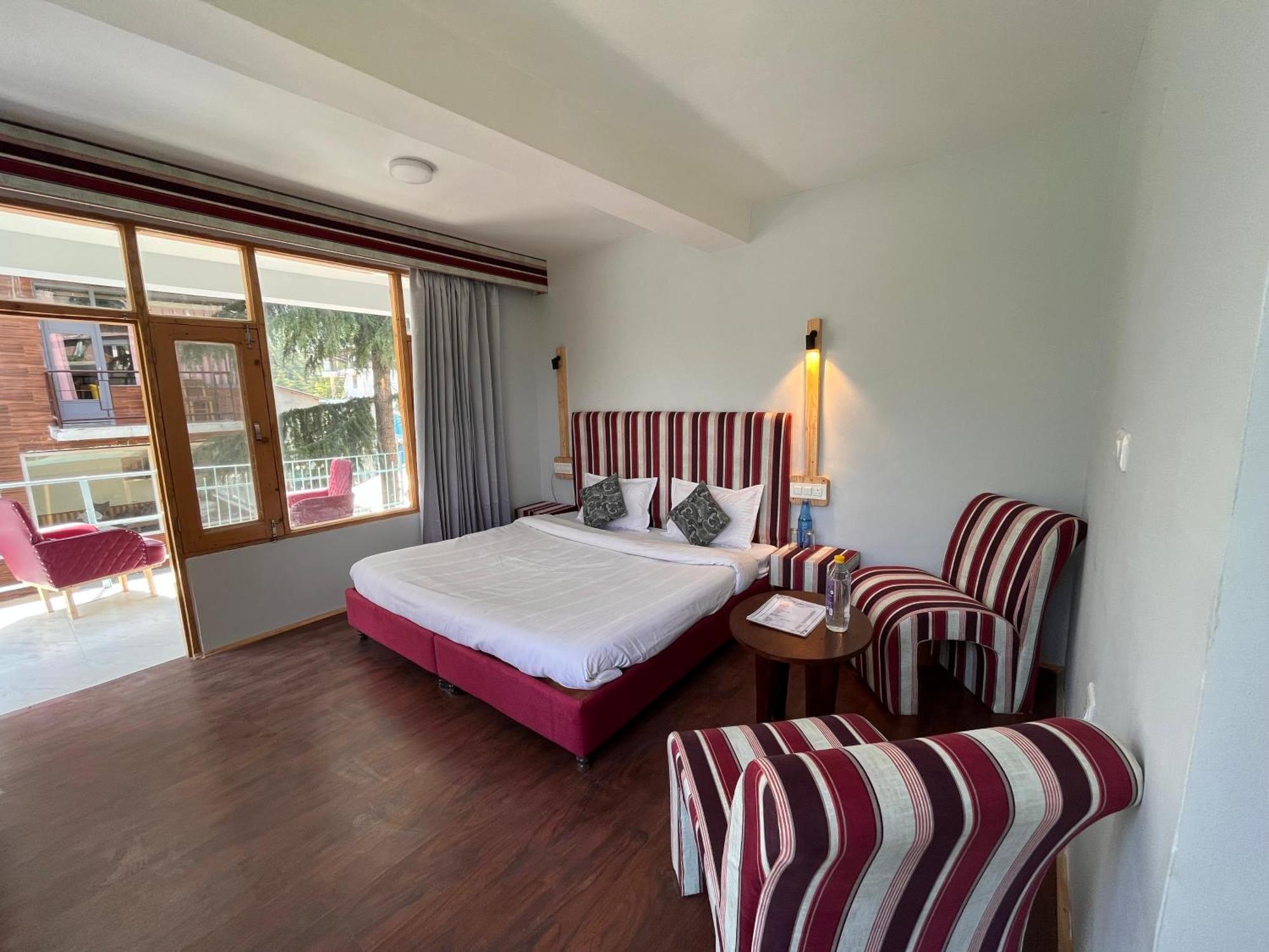 Hotel English Rose, #Personal Parking, #Petfriendly, #Garden, #Bonfire Under The Stars مايالي المظهر الخارجي الصورة