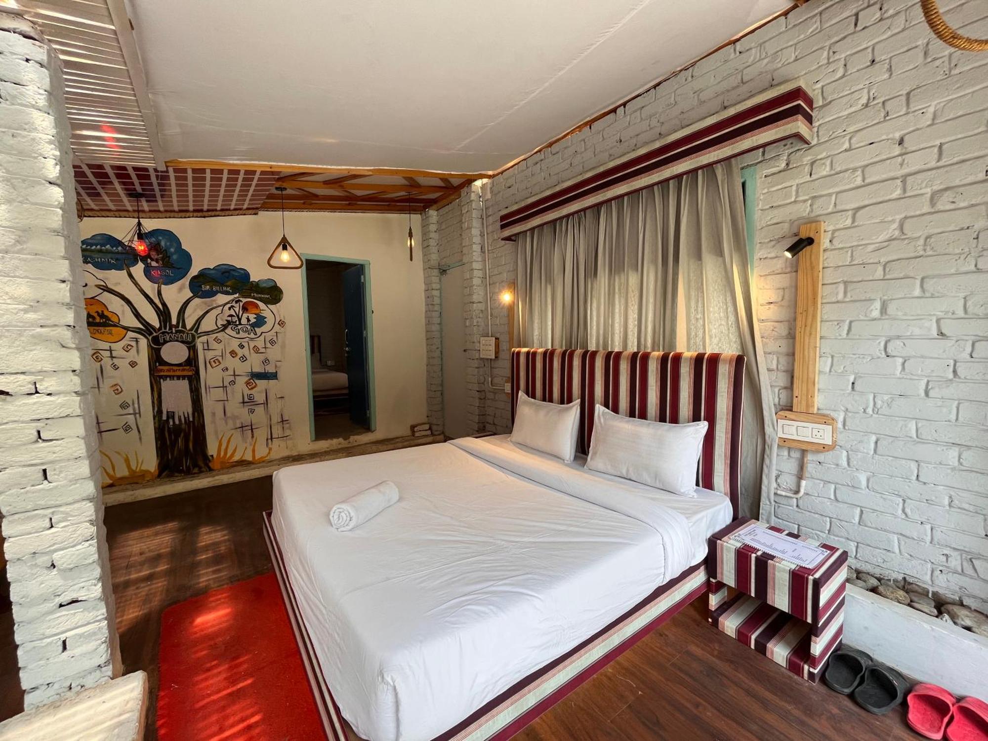 Hotel English Rose, #Personal Parking, #Petfriendly, #Garden, #Bonfire Under The Stars مايالي المظهر الخارجي الصورة