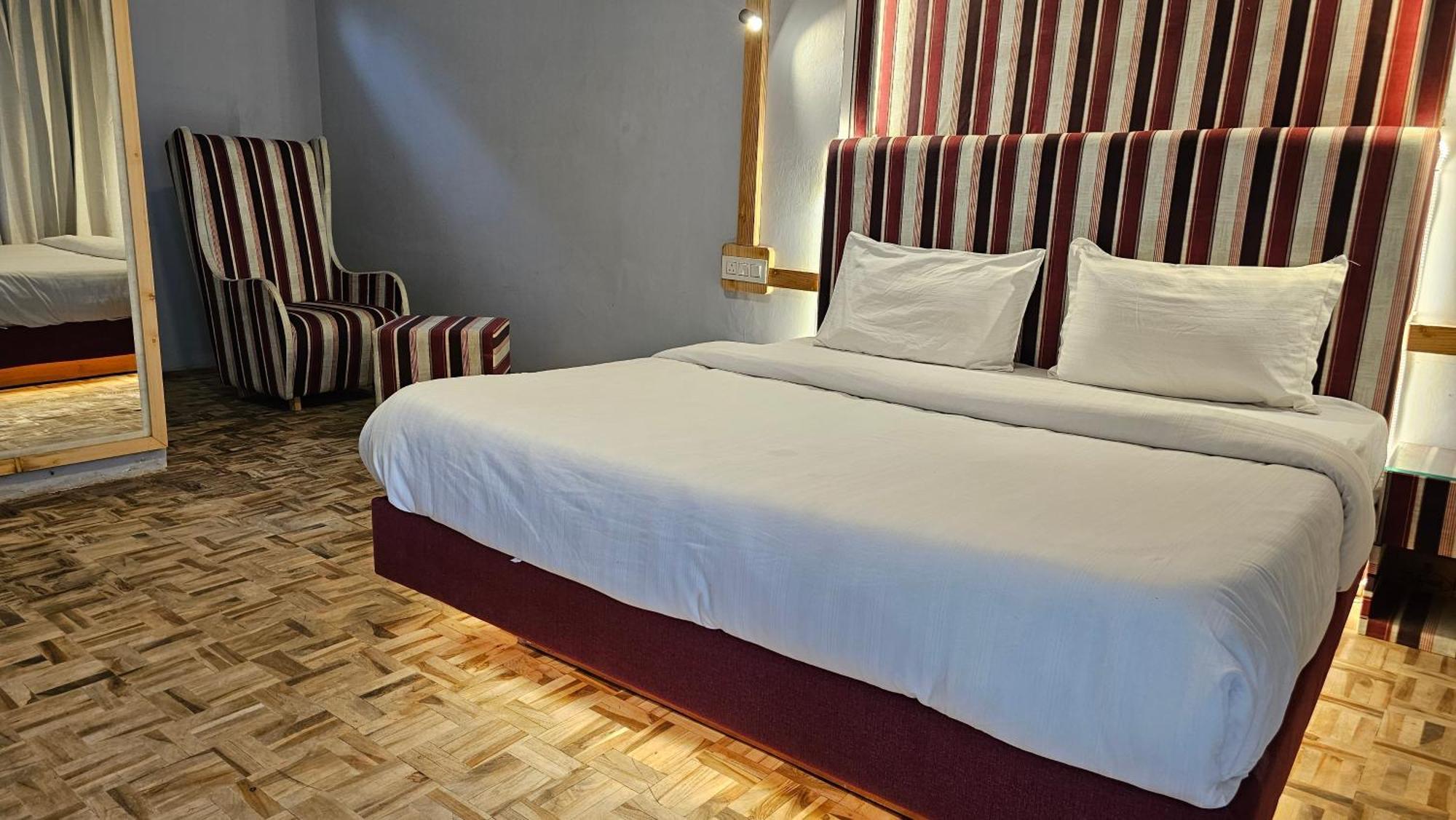 Hotel English Rose, #Personal Parking, #Petfriendly, #Garden, #Bonfire Under The Stars مايالي المظهر الخارجي الصورة